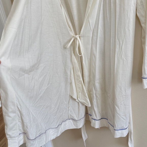 White Bride Robe with Blue Lettering - Picture 5 of 8
